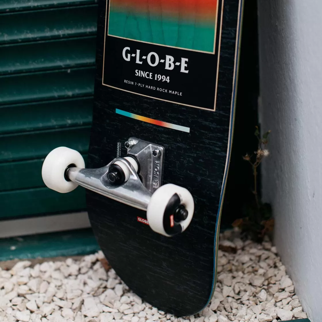 Globe Brand G1 Supercolor - - 8.125" Complete Skateboard Black/Pond Best